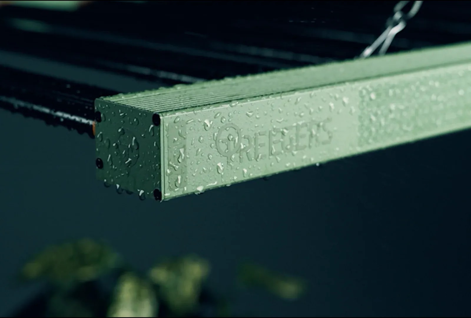 Treegers GL420W LED Grow Lampe 420W Vollspektrum Grow Light mit sechs LED-Leisten für gleichmäßige Ausleuchtung bis 1,2x1,2m Indoor Anbaufläche